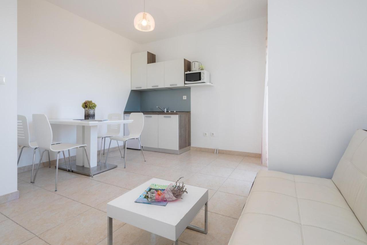 Apartments Vukovic Подстрана Экстерьер фото